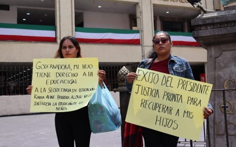 Se manifiestan ante TSJ por rezago en expedientes judiciales en materia civil y familiar