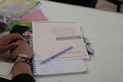 Llama IEBEM a madres y padres de familia a preinscribir a infantes a nivel preescolar