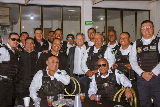 Refrenda Jos&eacute; Luis Uri&oacute;stegui respaldo a la Polic&iacute;a Vial de Cuernavaca  