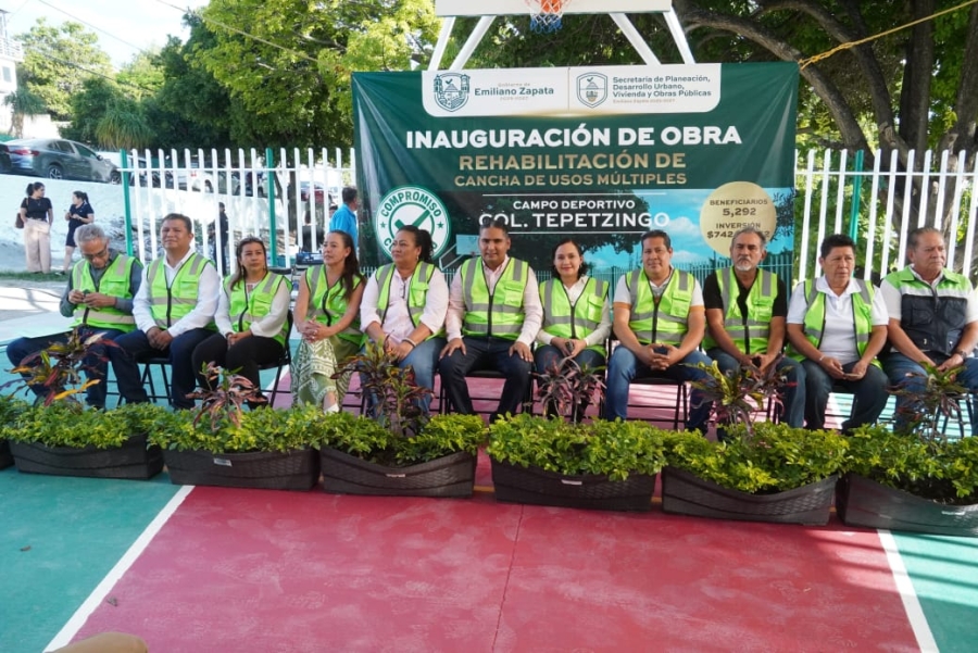 Inaugura Santos Tavarez cancha de usos múltiples en Tepetzingo