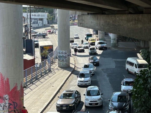 Los agentes del orden se limitaron a acordonar la zona.