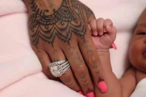 Rihanna y A$AP Rocky celebran el nacimiento de su primera hija, Rocki Irish Mayers