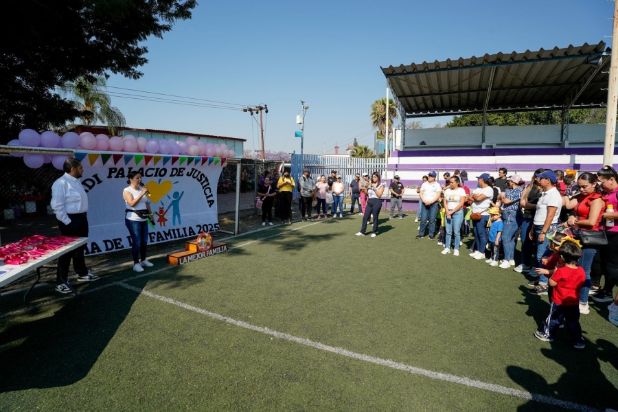 Celebran el Día de la Familia en el Cendi 'Palacio de Justicia' al cumplir 30 años de su creación