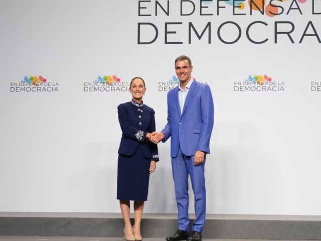 Sheinbaum se re&uacute;ne con S&aacute;nchez: M&eacute;xico ser&aacute; sede de Cumbre en 2027