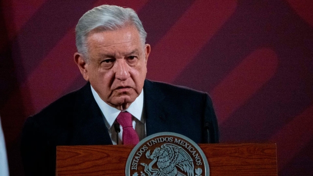 AMLO acusa al GIEI de ‘administrar el dolor’ en caso Ayotzinapa