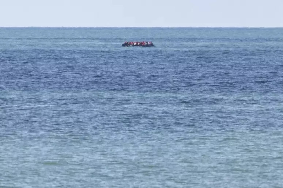 Al menos 20 migrantes mueren en naufragio frente a Lampedusa