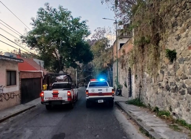 #AlertaVial Deslave en calle Chula Vista