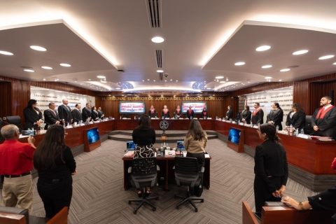 Magistradas y magistrados del TSJ guardan minuto de silencio en memoria de v&iacute;ctimas