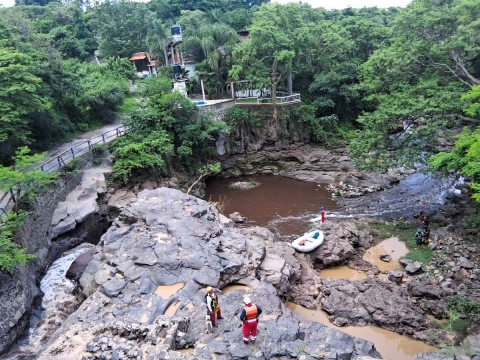 Las labores de búsqueda se han realizado desde el pasado viernes.