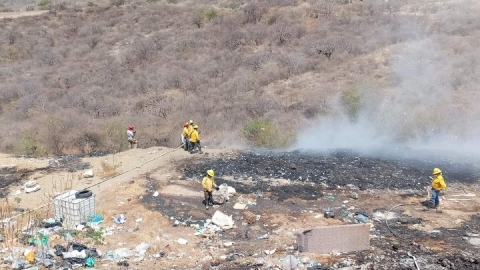 El ejido de Jojutla busca cumplir con la norma para mantener la operación del relleno sanitario, que es una fuente de ingresos para los ejidatarios. El lugar recientemente se incendió.