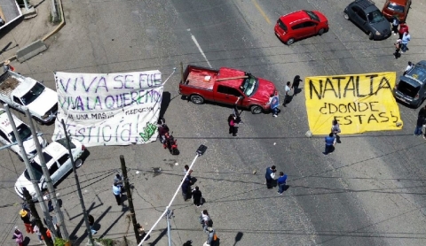 Bloquean la carretera Toluca-Naucalpan por desaparición de una adolescente