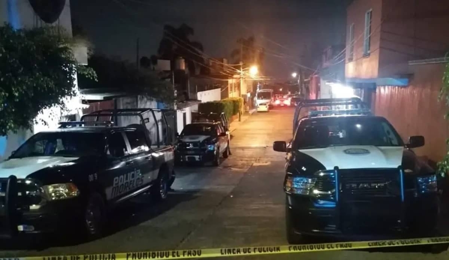 Lo despojaron de su camioneta en la Satélite