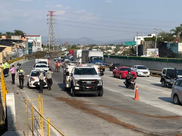  El hecho ocurrió en los carriles que conducen hacia el sur.