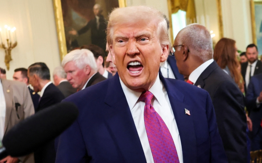 Trump niega carta a Epstein y amenaza con demanda al WSJ