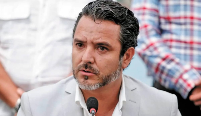 Ordenan prisión preventiva para Villalobos Adán