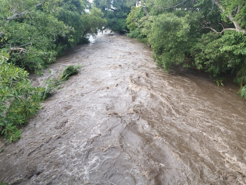 Aumenta nivel de río Apatlaco