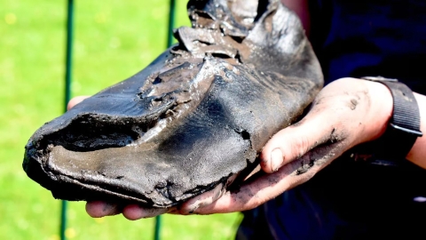 Descubren zapatos enormes de legionarios romanos junto al Muro de Adriano