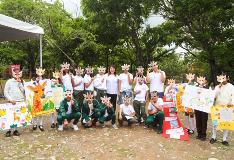 Promueve Gobierno de Morelos conciencia ecológica con concurso para nombrar jirafa recién nacida en Zoofari