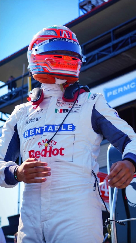 Ricardo Escotto buscará mejorar su desempeño en el circuito Iowa Speedway, en Estados Unidos, en la novena jornada del INDY NXT.