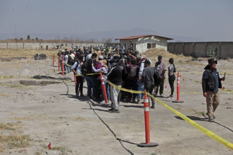 Colectivos de búsqueda denuncian simulación en Rancho Izaguirre: 'Nos trajeron a un circo'