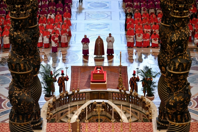 Último adiós al Papa Francisco en la Basílica de San Pedro