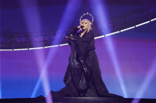 Madonna desata ira de fans por retraso de 3 horas en concierto