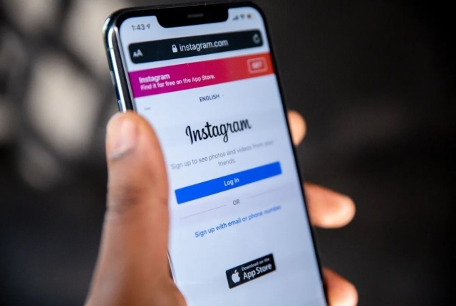 Así puedes ver las historias de Instagram sin que se den cuenta