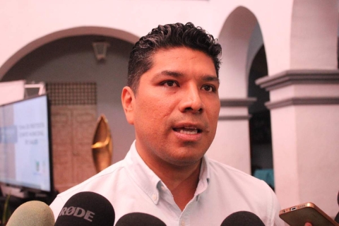 Mario Ocampo aseguró que no hay desabasto “grave” de medicamentos en el estado, como señaló un líder sindical.