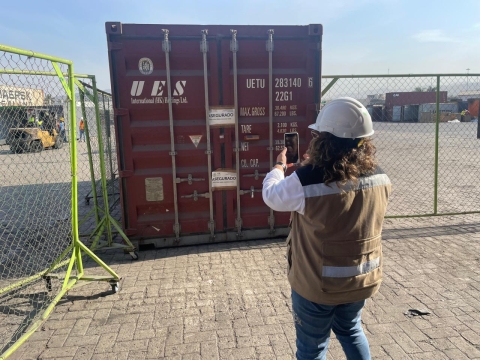 Aseguran 5 toneladas de mercurio ilegal en el Puerto de Manzanillo