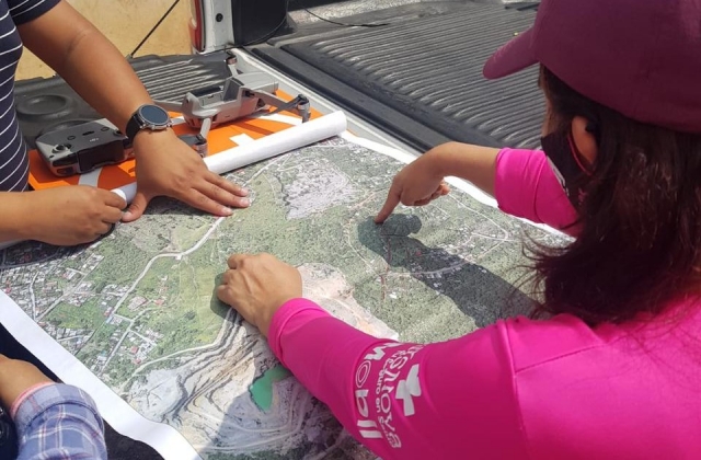 Realizó recorrido personal de la UNAM en el cerro de la colonia Vista Hermosa