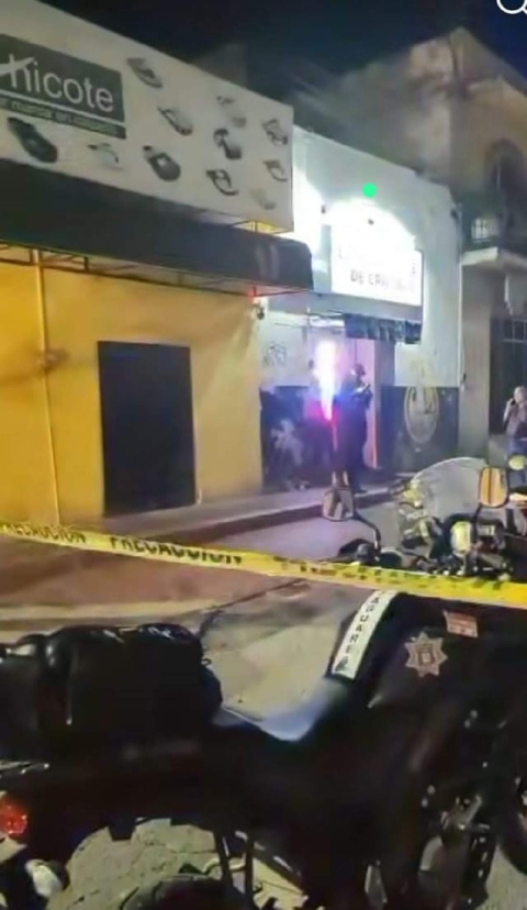 Los delincuentes ingresaron al bar para herir a la v&iacute;ctima.