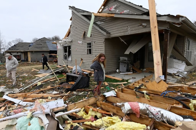 Tornados devastadores dejan seis muertos en Tennessee