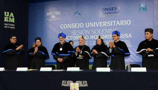 El homenajeado señaló con claridad los vínculos entra la UNAM y la universidad morelense.