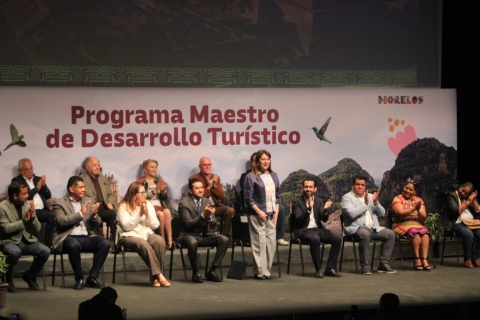 Preside gobernadora Margarita Gonz&aacute;lez Saravia presentaci&oacute;n del Programa Maestro de Desarrollo Tur&iacute;stico