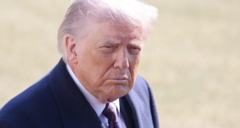 Trump amenaza a Ir&aacute;n si responde por muerte de Jamene&iacute;