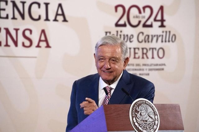 AMLO califica de &#039;ridículo&#039; el reportaje de Latinus con Los Ardillos