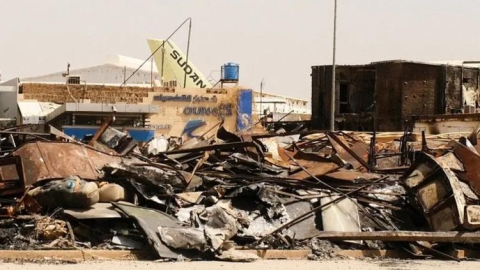 Bombardeo contra campamento de refugiados en Sudán deja decenas de muertos