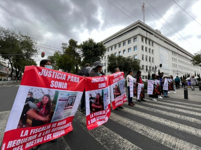 Familiares de Sonia Rubí exigen a FGJ-CDMX agilizar su búsqueda