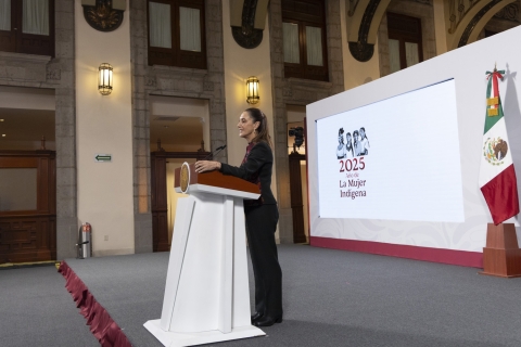 Sheinbaum evita comentar sobre Nobel de la Paz a María Corina Machado