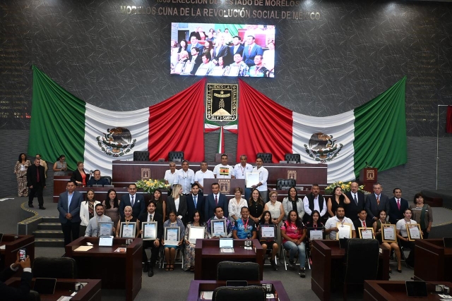 Asiste Gobierno de Morelos a la entrega del M&eacute;rito al Deporte y Cultura F&iacute;sica y al Emprendedor 2026