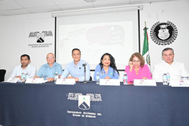 El foro “Transparencia sin retrocesos: más acceso, mejor gobierno”, efectuado en la UAEM, fue organizado por Morelos Rinde Cuentas y el Consejo Coordinador Empresarial. 