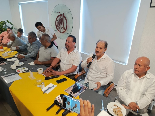 Rechazan líderes transportistas proyecto de unidades eléctricas; hay disposición al de modernización de &#039;rutas&#039;