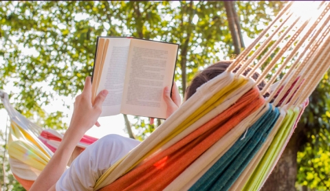 5 libros imperdibles del 2025 para leer en tus vacaciones