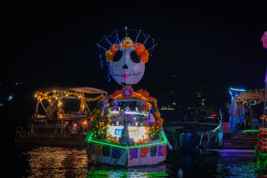 Asisten más de 300 mil personas a festividades de Día de Muertos en Morelos