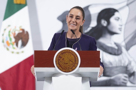 Sheinbaum evita opinar sobre licencia de Fernández Noroña