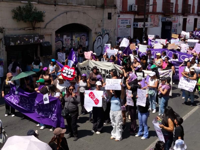 El gobierno estatal declar&oacute; que la movilizaci&oacute;n en Cuernavaca por el D&iacute;a Internacional de las Mujeres concluy&oacute; con saldo blanco. 