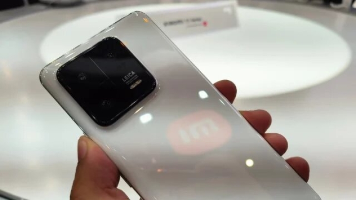 Como cámara profesional, Xiaomi lanza su nuevo smartphone junto a Leica