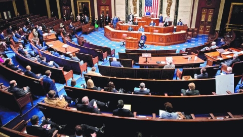 Republicanos bloquean plan fiscal de Trump que incluye impuesto a remesas