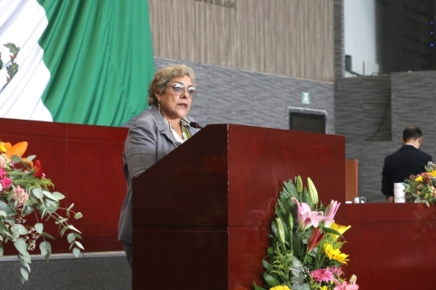 Impulsa diputada Ruth Rodríguez ley para proteger integridad y derechos de las y los trabajadores de la educación