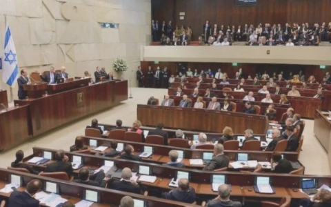 Israel aprueba en lectura preliminar anexión de territorio palestino en Cisjordania